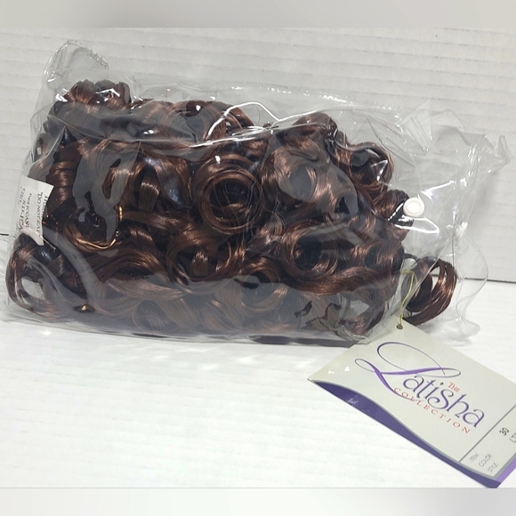 LT04 hairpiece tape Curl by Latisha Collection - Picture 2 of 2